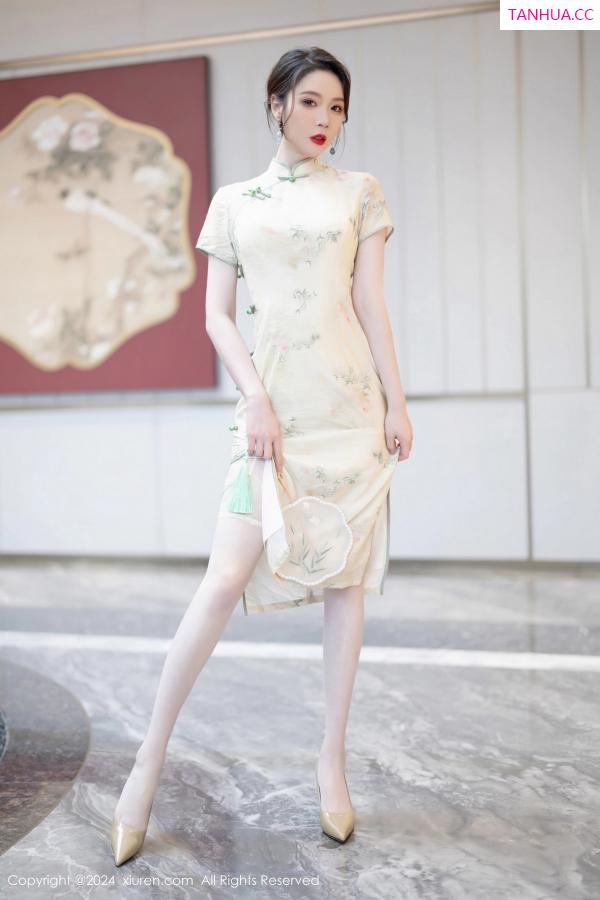 梦心玥  [XiuRen]高清写真图 2024.05.07 No.8497 梦心玥 丝袜美腿第9张图片